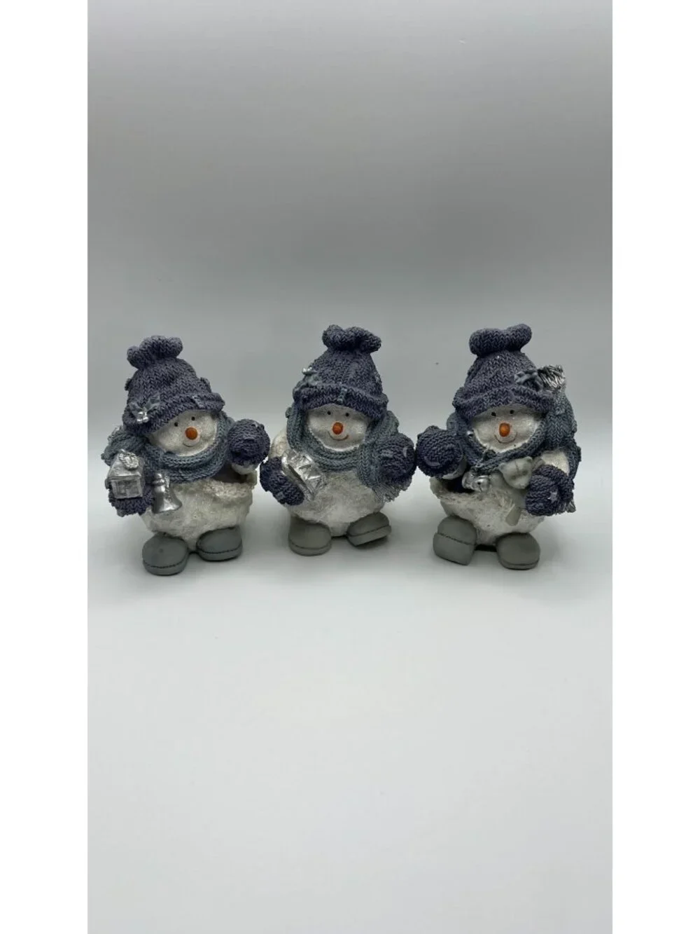 Set Of 3 Snowman Figurines With Knitted Hat & Scarf Glitter Finish Winter Decor